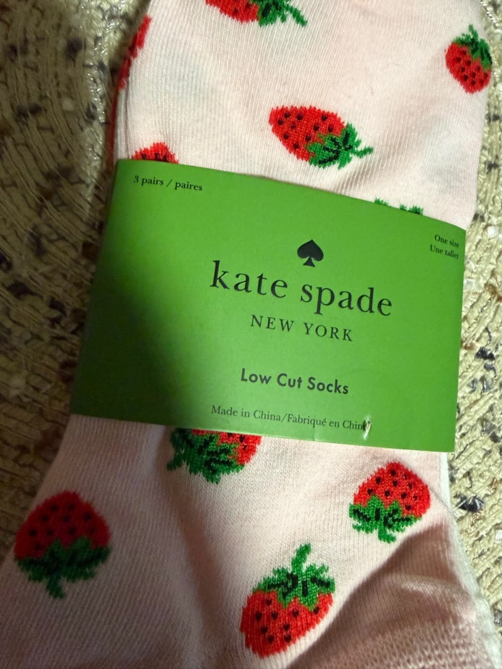 kate spade 3pair  Strawberry Low Cut Socks - Picture 4 of 7
